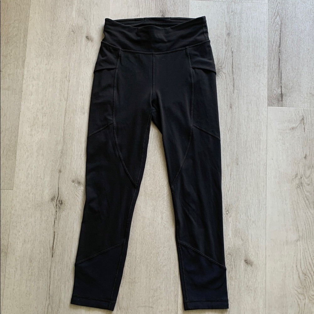 lululemon athletica Women's Black‎ 4 Leggings